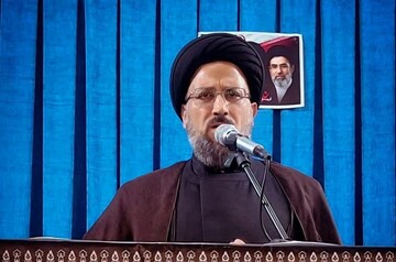 دشمن در فتنه های اخیر با اخبار کذب به دنبال آشوب بود