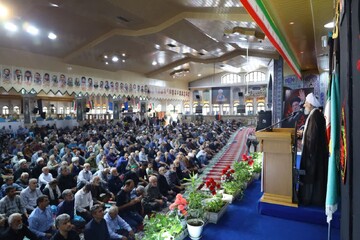 تصاویر/ نماز عبادی سیاسی جمعه در شهرستان ساری