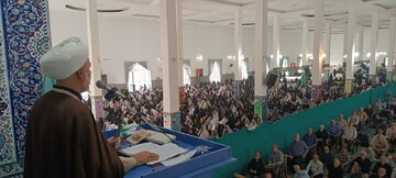 تصاویر/ اقامه نماز عبادی سیاسی جمعه در ساوه