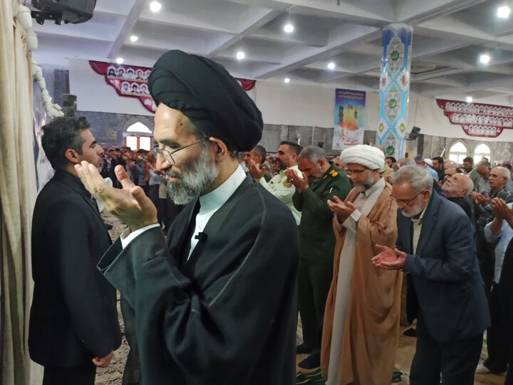 تصاویر/ نمازعبادی سیاسی جمعه کاشان