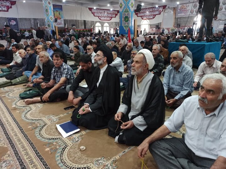 تصاویر/ نمازعبادی سیاسی جمعه کاشان