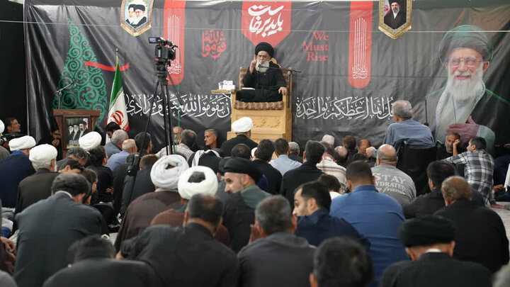 Cerimonia commemorativa del martire Imam Seyyed Ali Khamenei promossa dall'Ayatollah Araki