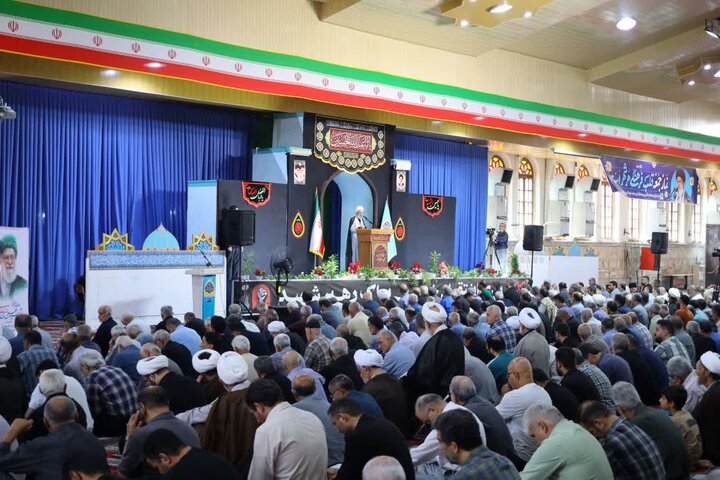 تصاویر/ نماز عبادی سیاسی جمعه در شهرستان ساری