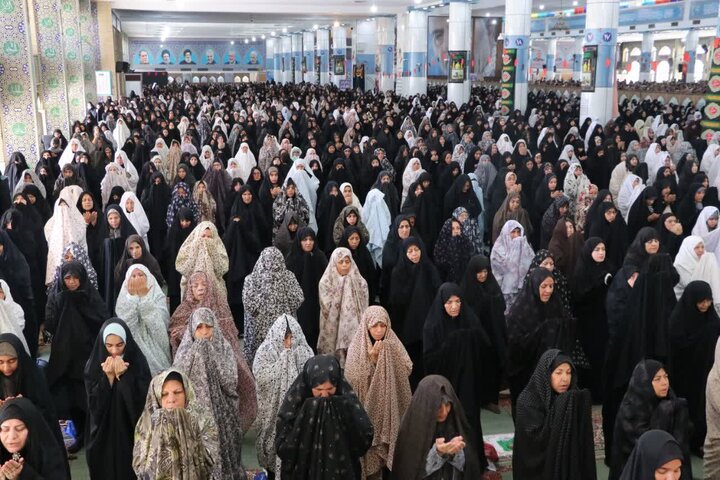 تصاویر/ اقامه نمازجمعه شهر کرمان