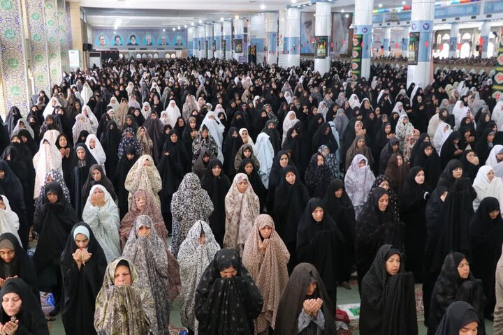 تصاویر/ اقامه نمازجمعه شهر کرمان