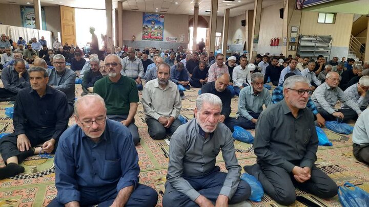 تصاویر/اقامه نماز عبادی سیاسی جمعه در خمین