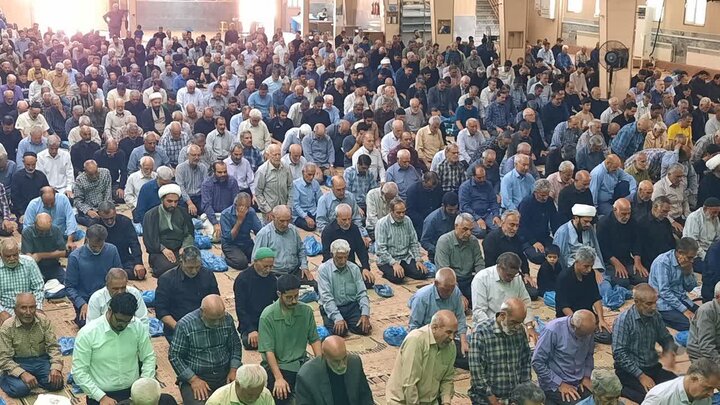 تصاویر/اقامه نماز عبادی سیاسی جمعه در خمین