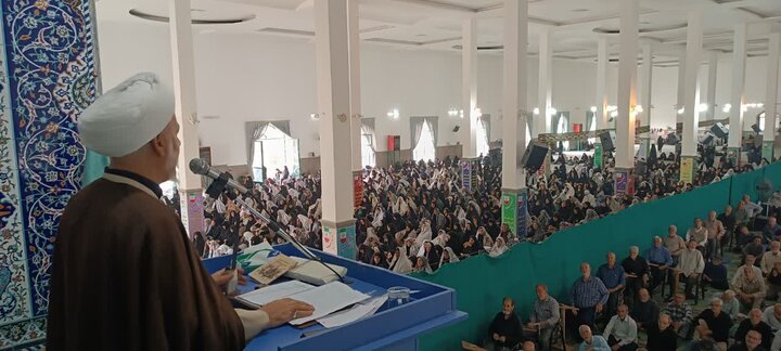 تصاویر/اقامه نماز عبادی سیاسی جمعه در ساوه