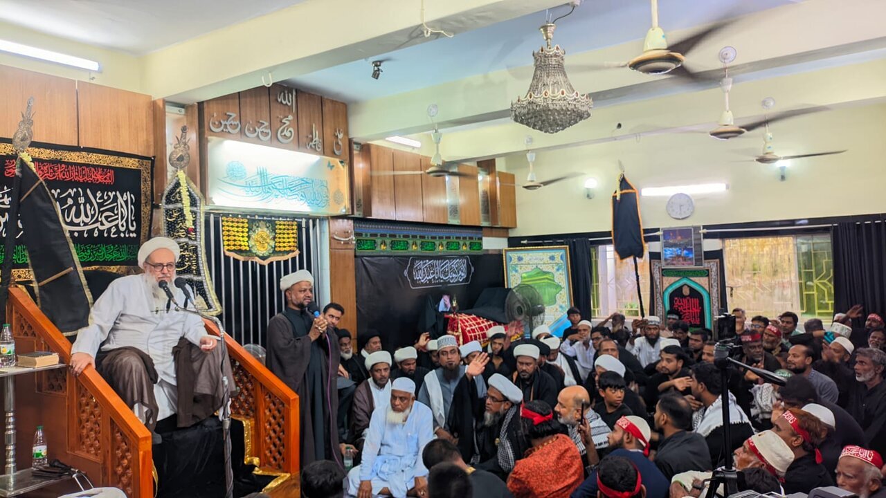 Les oppresseurs ne pourront jamais éteindre la lumière de l’école de l’Imam Hussein (AS)