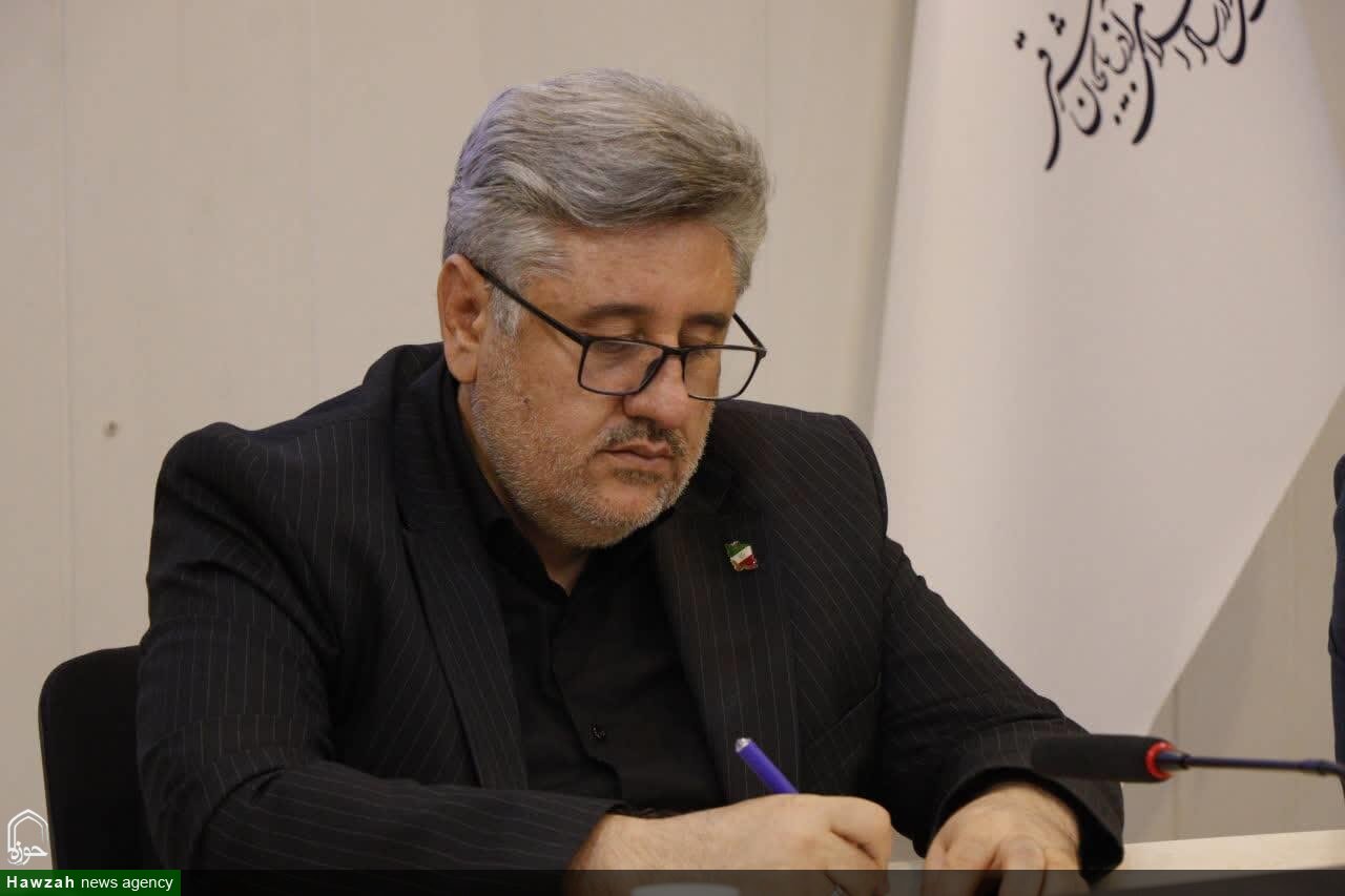 ایران امروز هم به اقتدار میدان نیاز دارد و هم به اقتدار روایت