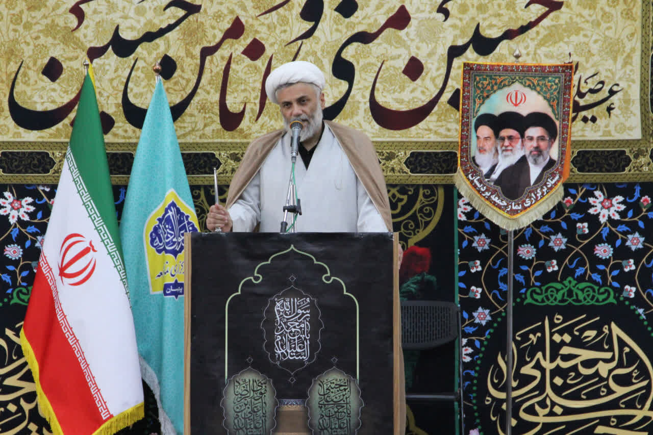 مردم تا اعلام نظر رهبر معظم انقلاب میدان را ترک نخواهند کرد
