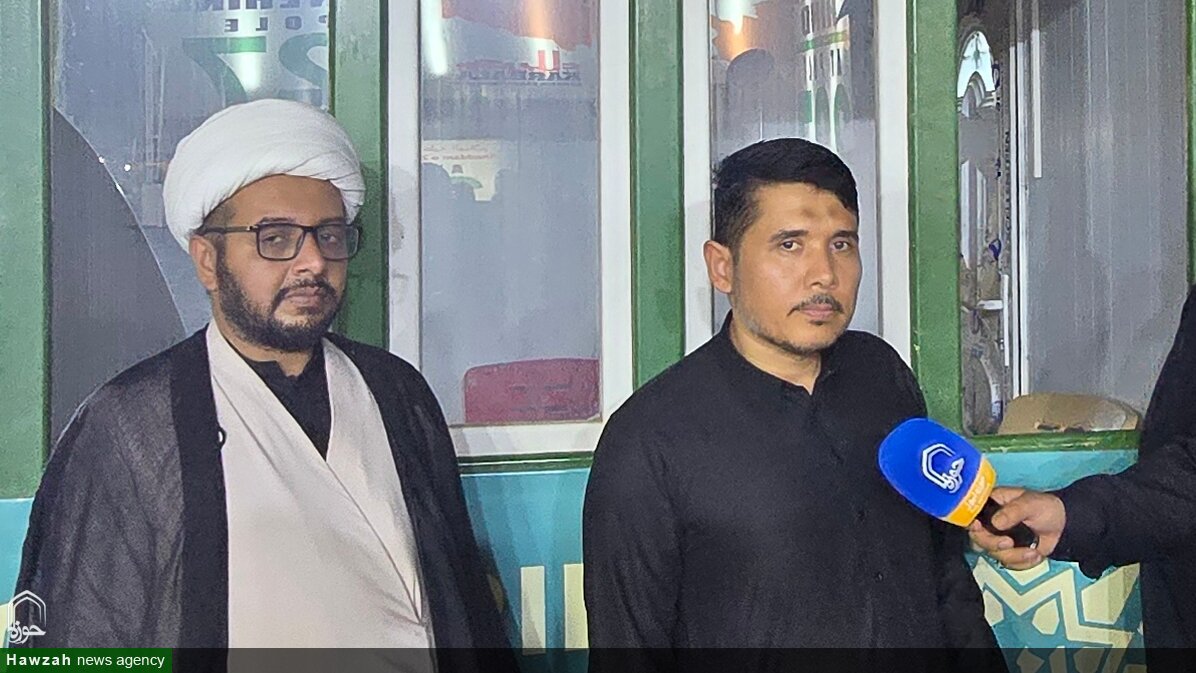 اربعین؛ موکب معرفت میں "المجیب" کی جانب سے مختلف زبانوں میں زائرین کے دینی و اعتقادی سوالات کے جوابات