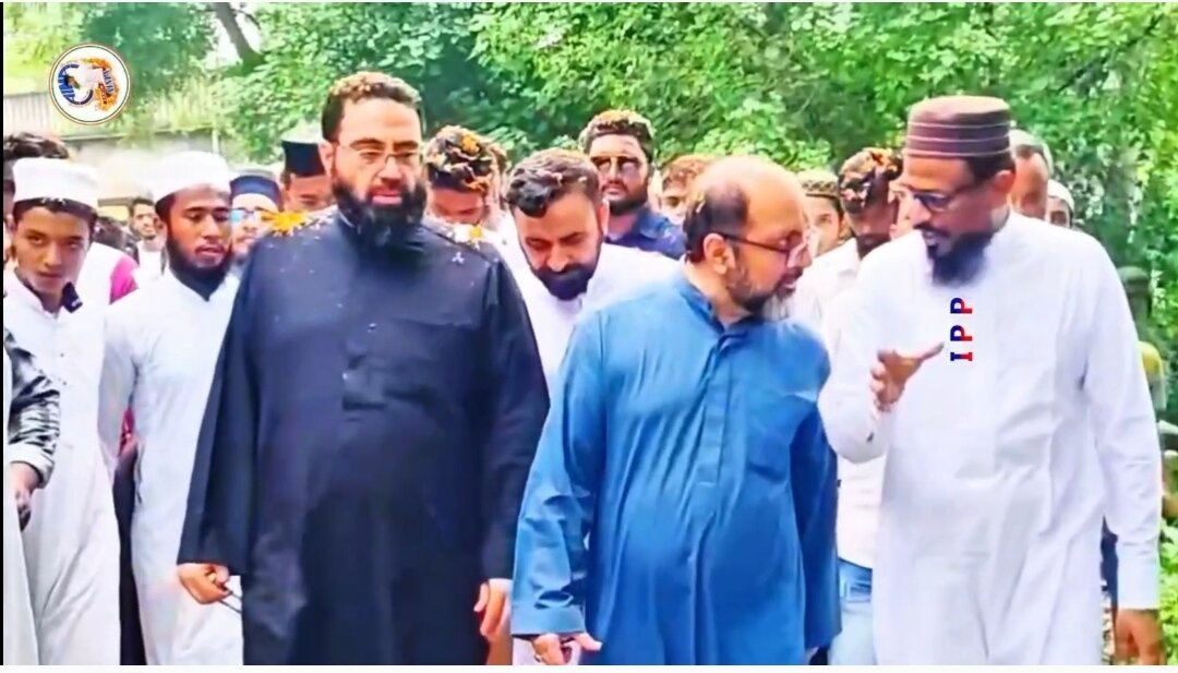 ঐক্যের সেতু: প্রতাপপুর দরবার শরীফে ইরানি অতিথিদের শুভাগমন