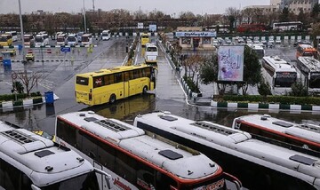 اعزام بیش از ۴۰ هزار زائر اربعین از پایانه‌های قم به مرزهای عراق