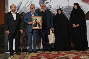 تصاویر/ مراسم پاسداشت رو خبرنگار در تهران
