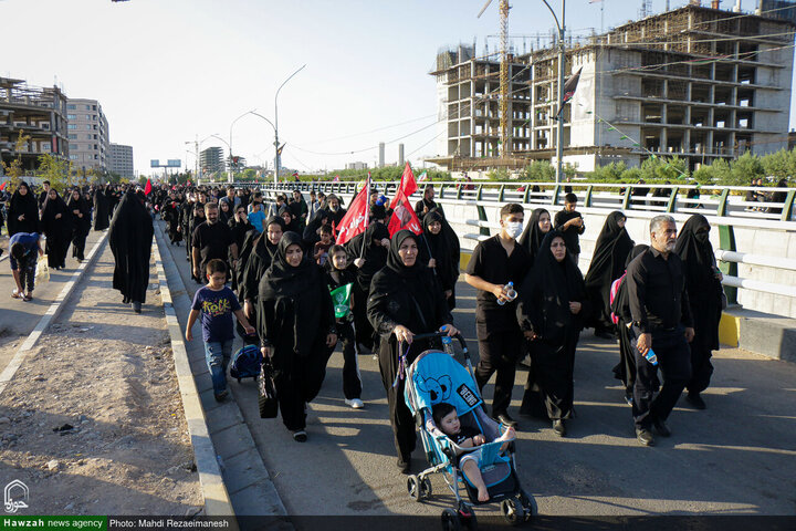 À Qom, une marée humaine exprime sa ferveur lors de la marche des « Ardéants de l’Arbaïn »