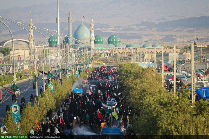 À Qom, une marée humaine exprime sa ferveur lors de la marche des « Ardéants de l’Arbaïn »