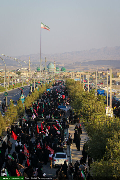 À Qom, une marée humaine exprime sa ferveur lors de la marche des « Ardéants de l’Arbaïn »