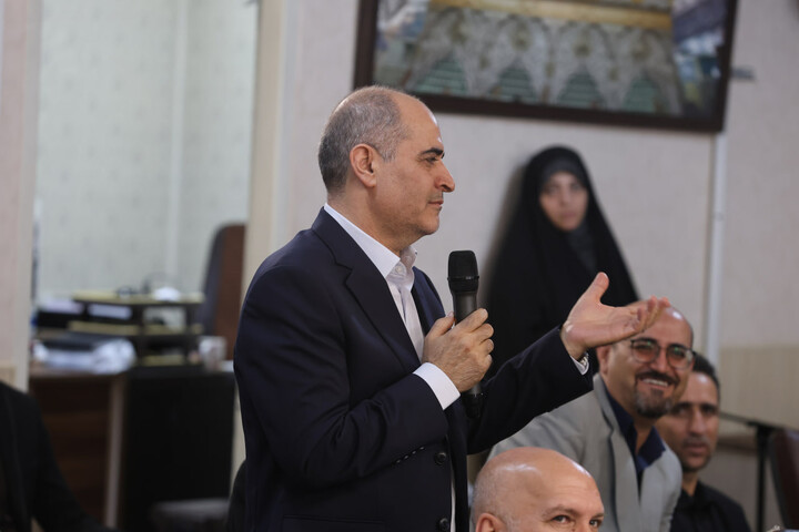 تصاویر / دیدار خبرنگاران همدانی با امام جمعه همدان