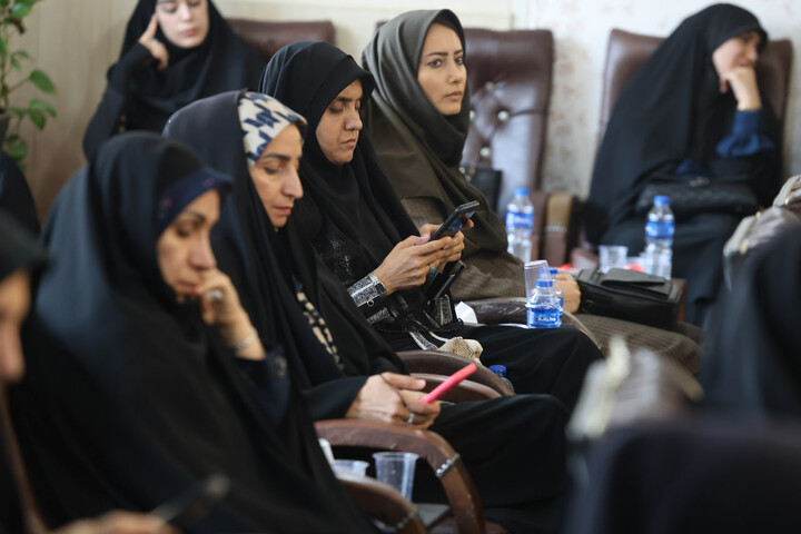 تصاویر / دیدار خبرنگاران همدانی با امام جمعه همدان