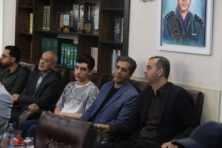 تصاویر / دیدار خبرنگاران همدانی با امام جمعه همدان