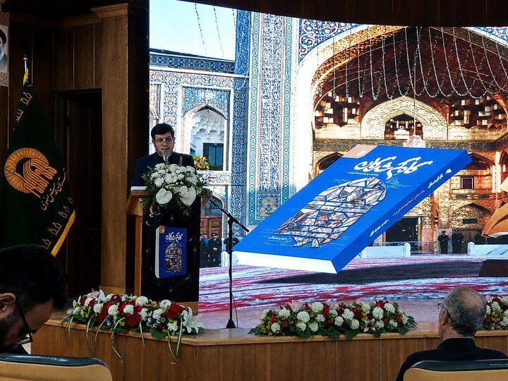 معارف امام رضا(ع) با ادبیات روز برای جامعه تبیین شود