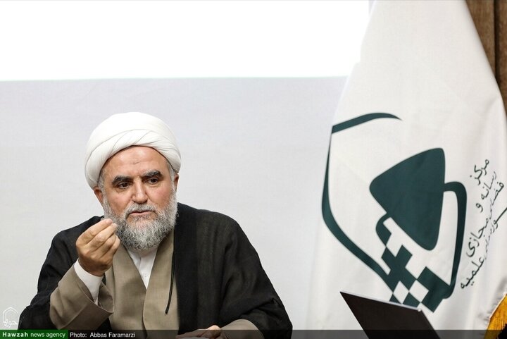 خبرنگار متعهد، راوی امین حقیقت است / «خبرگزاری حوزه» پل ارتباطی میان حوزه و نیازهای جامعه