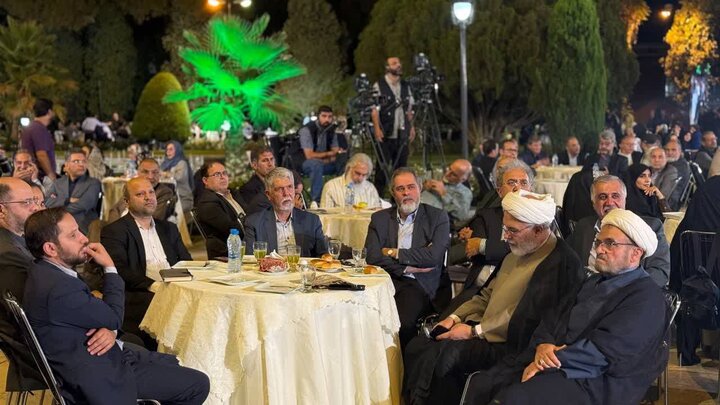 تصاویر/ مراسم پاسداشت رو خبرنگار در تهران