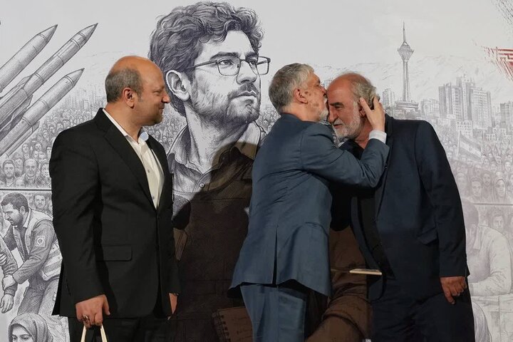 تصاویر/ مراسم پاسداشت رو خبرنگار در تهران