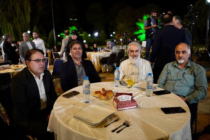 تصاویر/ مراسم پاسداشت رو خبرنگار در تهران