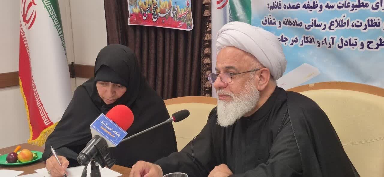 رسالت خبرنگاران با حقیقت، مسئولیت و آگاهی پیوند خورده است