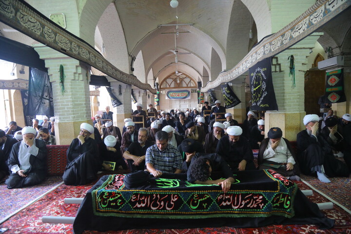مراسم تشییع پیکر حجت ‌الاسلام والمسلمین سید صدرا هاشمی از اساتید حوزه