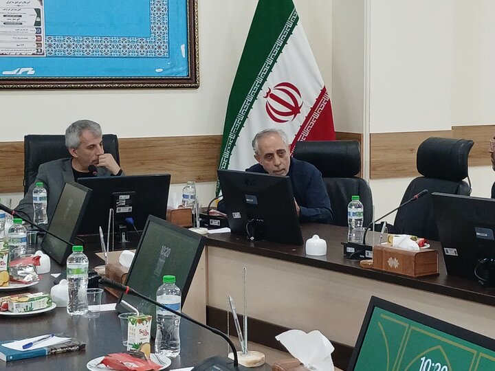 جنگ با دشمن در میدان رسانه و شناخت ادامه دارد//ظرفیت حوزه‌های علمیه برای مقابله با جنگ شناختی فعال شود