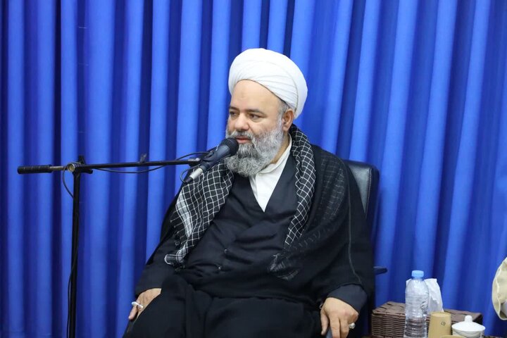 تصاویر/ دیدار جمعی از طلاب و روحانیون بخش دودانگه ساری با نماینده ولی فقیه در مازندران