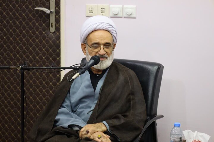 تصاویر/ دیدار جمعی از طلاب و روحانیون بخش دودانگه ساری با نماینده ولی فقیه در مازندران