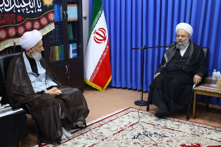 تصاویر/ دیدار جمعی از طلاب و روحانیون بخش دودانگه ساری با نماینده ولی فقیه در مازندران