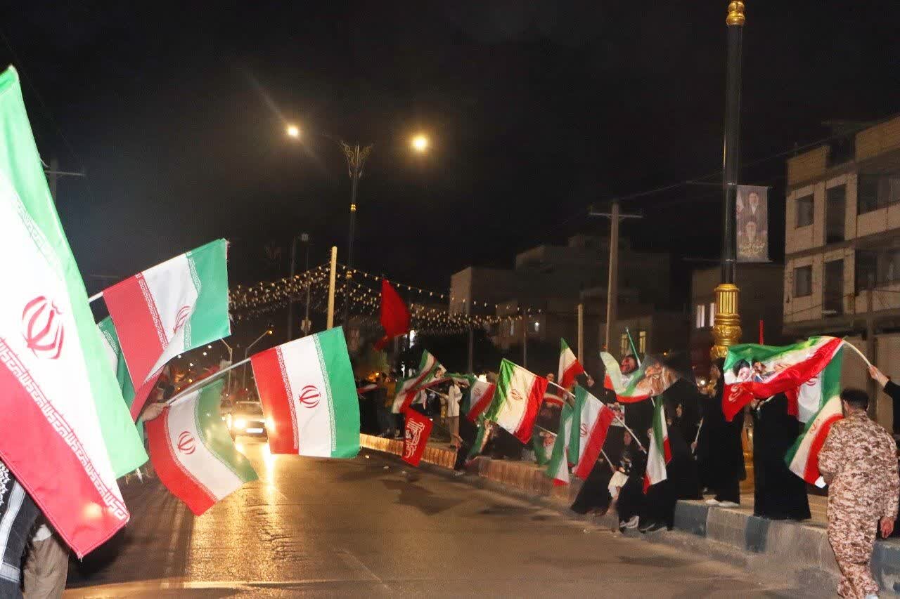 دویست شب خیابانها زیر پرچم ایران یکرنگ شدند