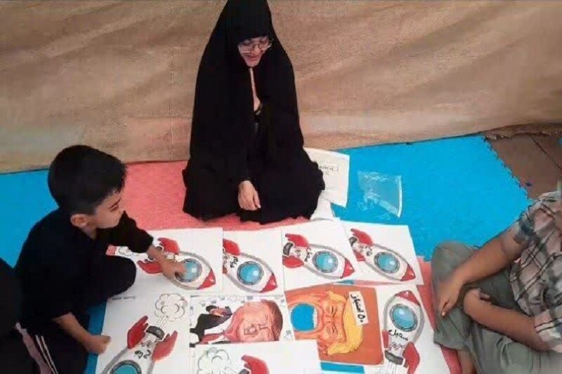 روایتگری و بازیهای تربیتی برای کودکان زائر اربعین در موکب چادرملو اردکان روایتگری و بازیهای تربیتی برای کودکان زائر اربعین در موکب چادرملو اردکان