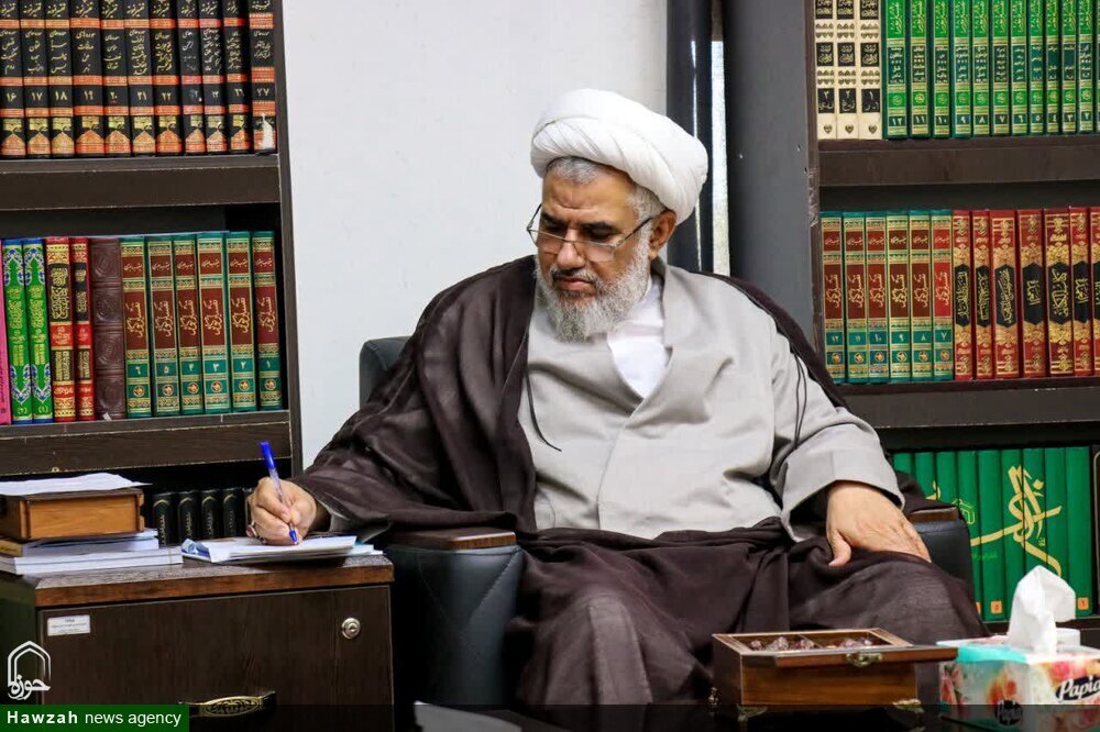 رسانه‌ خط مقدم جنگ روایت‌هاست/ دشمن ذهن و اراده نسل جوان را هدف قرار داده است
