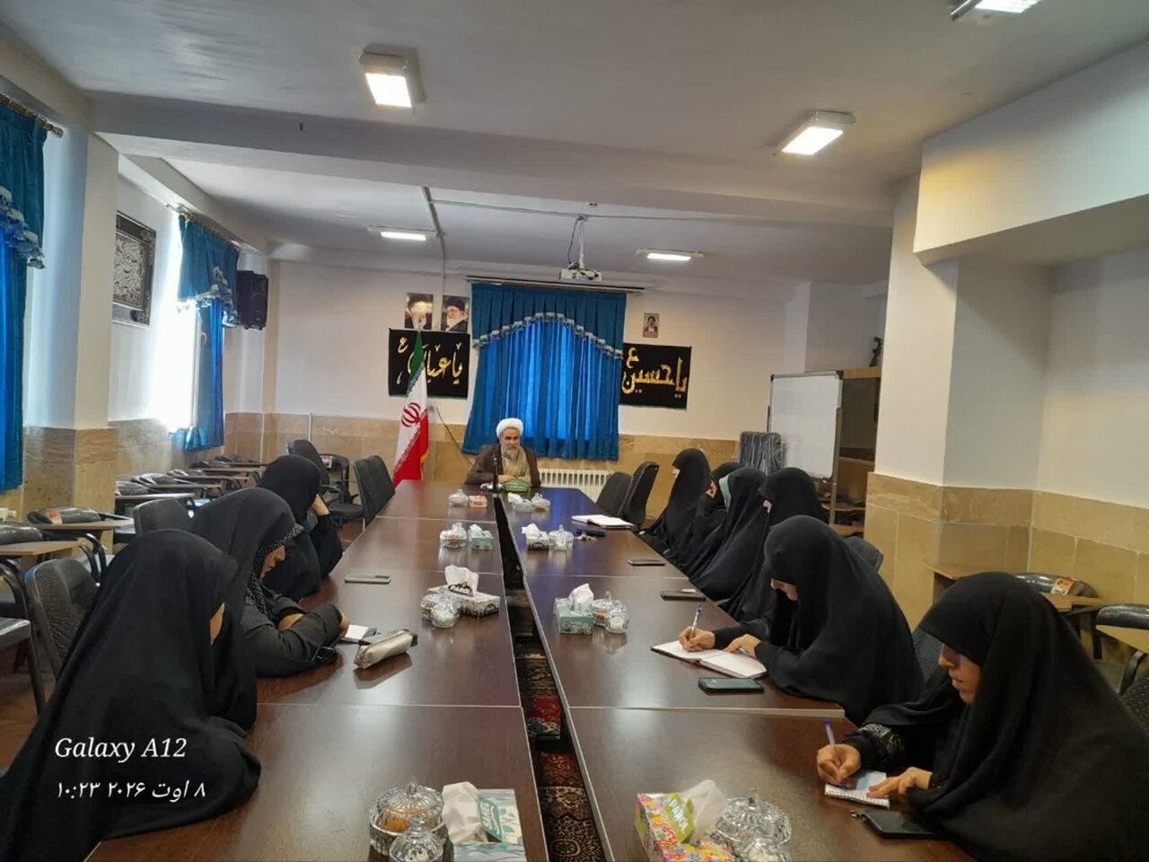 عفاف و حجاب از مهم‌ترین ارزش‌های فرهنگی و دینی جامعه اسلامی است