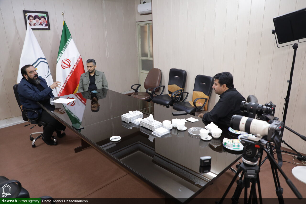 دشمن افکار عمومی را هدف گرفته است؛ رسانه چگونه باید میدان را مدیریت کند؟ / خبرگزاری حوزه؛ ظرفیت ملی برای روایت دستاوردها و چهرههای مردمی روحانیت