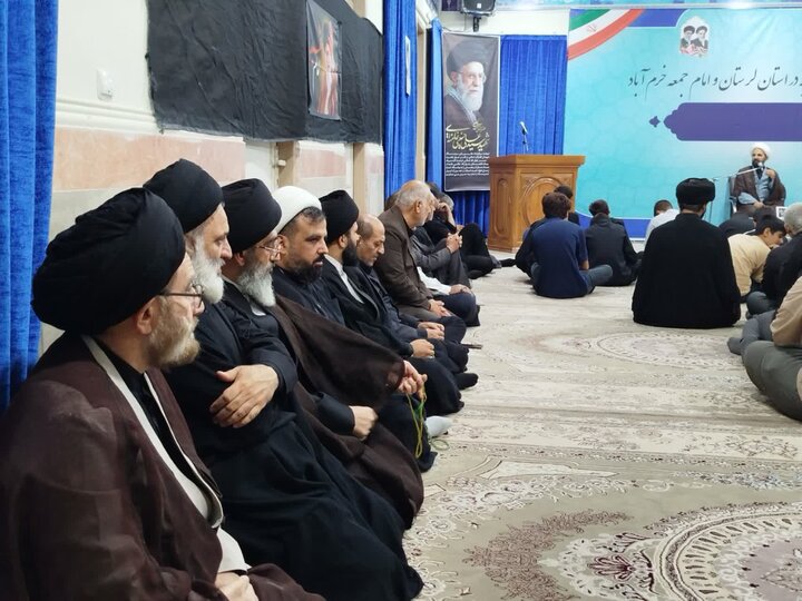 تصاویر/عزاداری دهه آخرصفر در دفتر نماینده ولی فقیه در لرستان