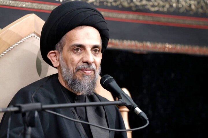 مؤمن نباید در برابر مسائل جامعه دچار «چه کنم» شود