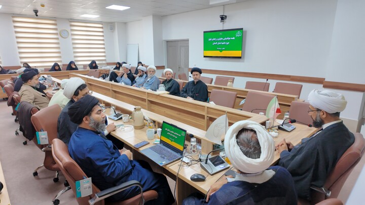 تصاویر /  نشست تخصصی تبلیغ با موضوع «نقش اخلاق در مدیریت دینی» در گرگان