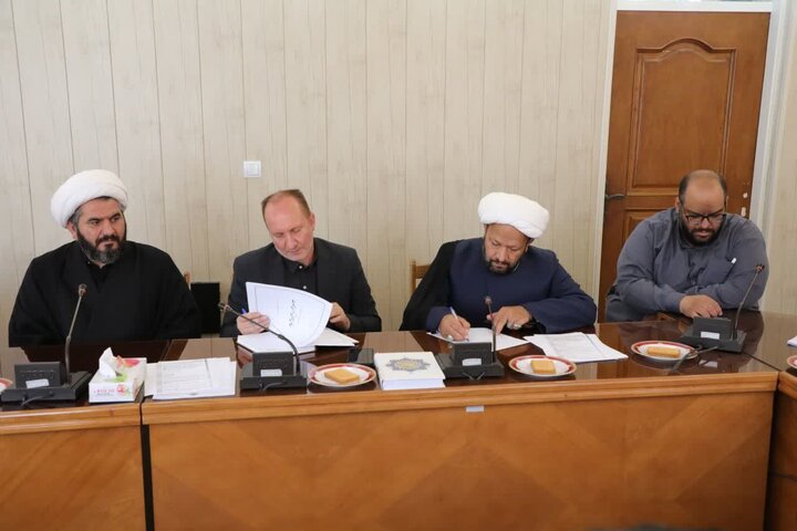 تصاویر/ جلسه کمیسیون تبلیغ و ترویج فعالیت های قرآنی استان اردبیل