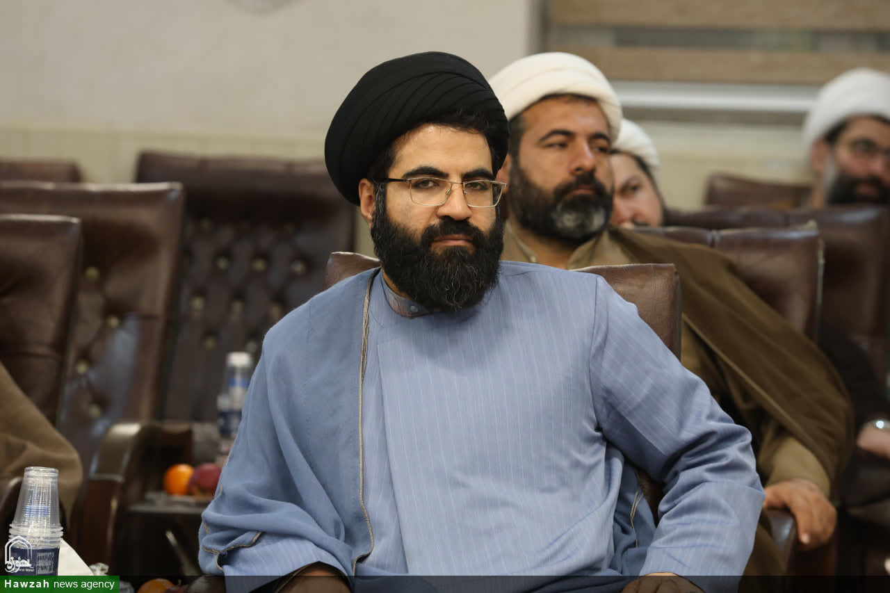 ملت ایران با تکیه بر ایمان و ولایتمداری، توطئه‌های دشمنان را خنثی می‌کند