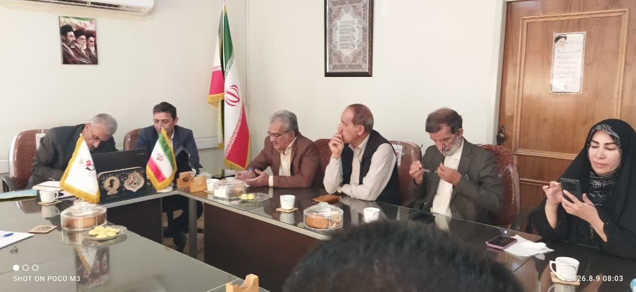 خبرنگار خبرگزاری حوزه در منطقه کاشان تجلیل شد+تصاویر