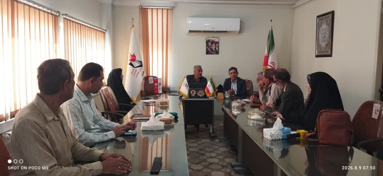 خبرنگار خبرگزاری حوزه در منطقه کاشان تجلیل شد+تصاویر
