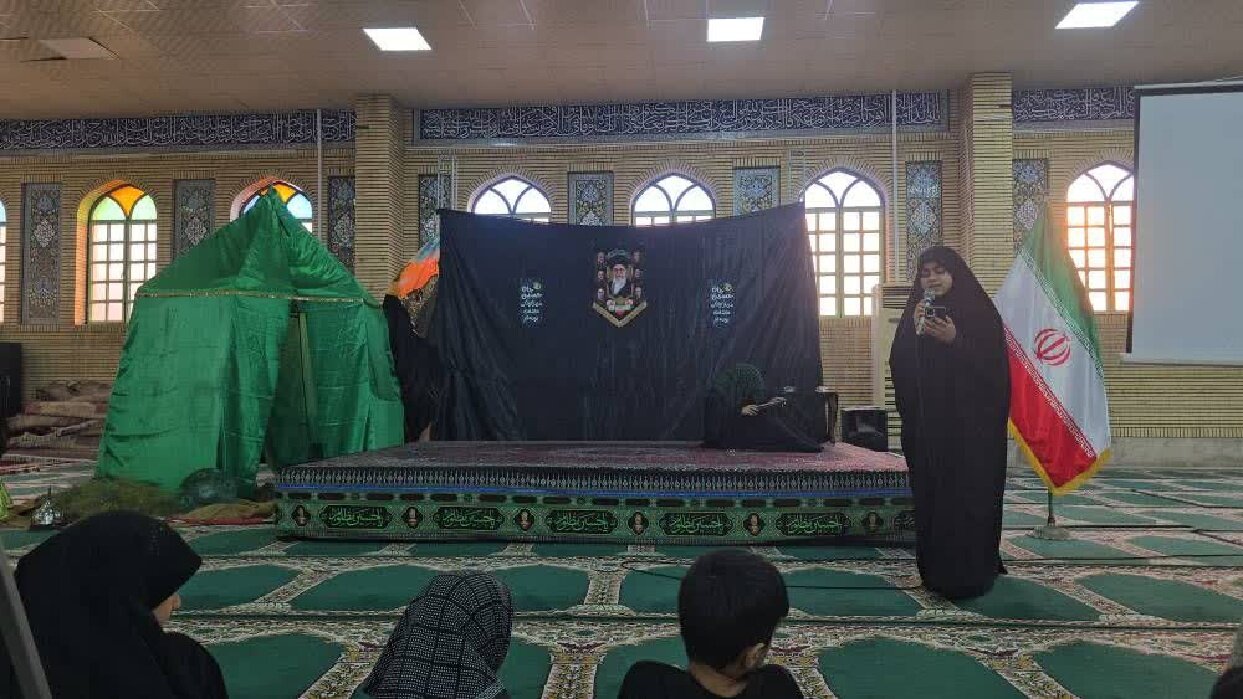 همایش دختران عاشورایی