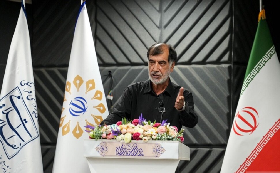 قوانین تکراری و متضاد، کار دولت را دشوار کرده است